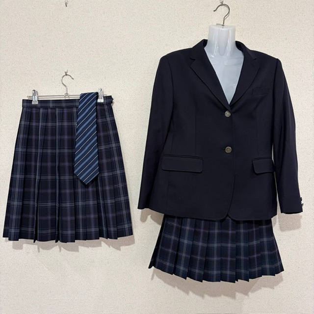 4点 飛鳥未来高校 女子制服 | すべての商品 | 中古制服は制服
