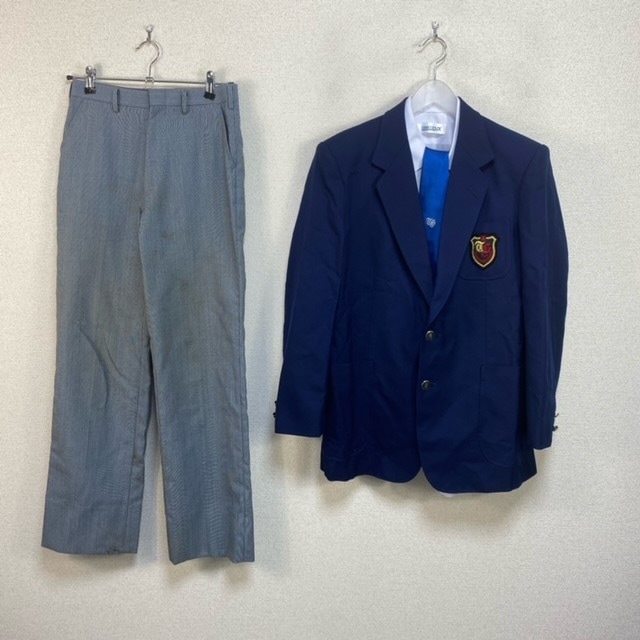 富山商業高等学校　制服　男　6点セット 生徒80名が挑戦する、 富山商業高校「制服リニューアル」。 | People