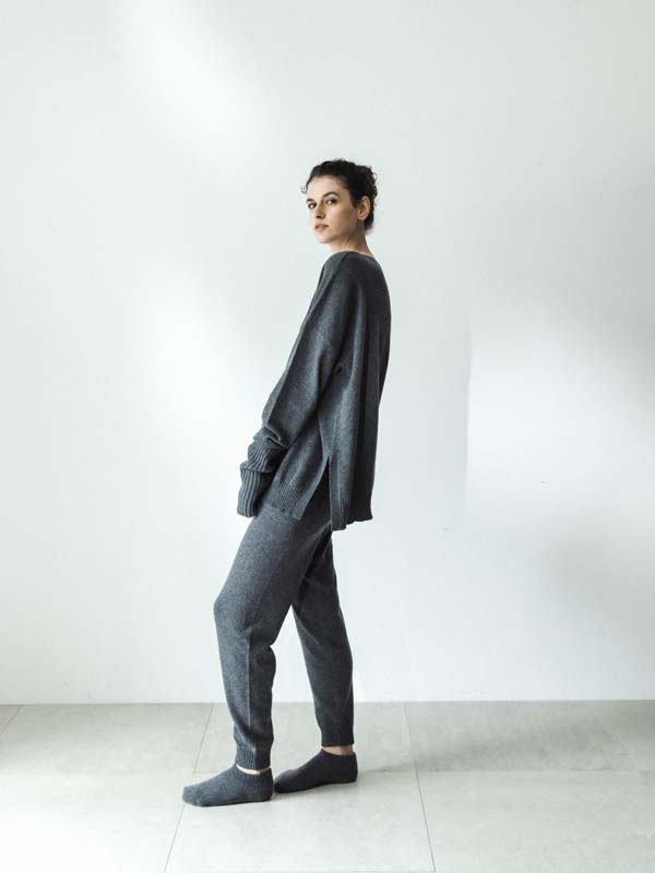 12G CREW NECK SIDE SLIT