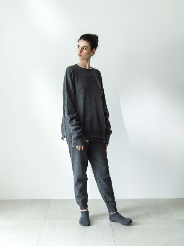 12G CREW NECK SIDE SLIT