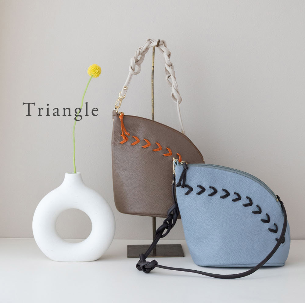 ����ܳ� �ߥ˥��������Хå� / Triangle �ȥ饤���󥰥롡doracoluv(�ɥ饳���)������ �֥���
