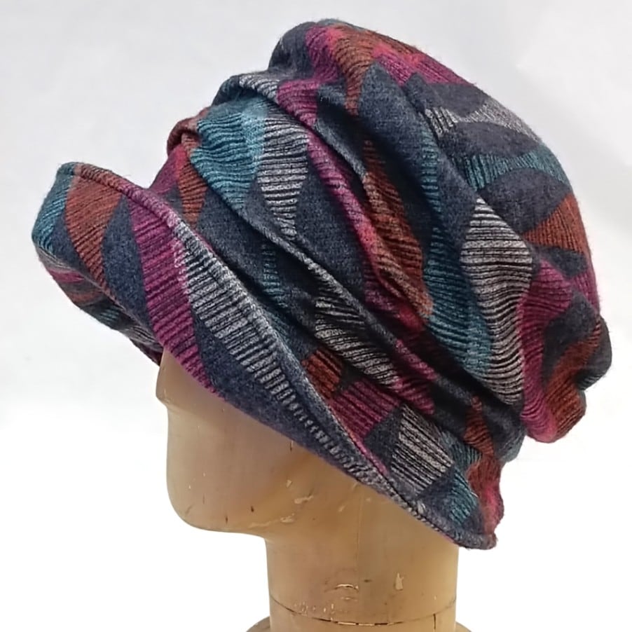 ドレープオブザー　ピンク系