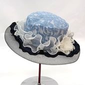 フリルとレースのエレガントハット