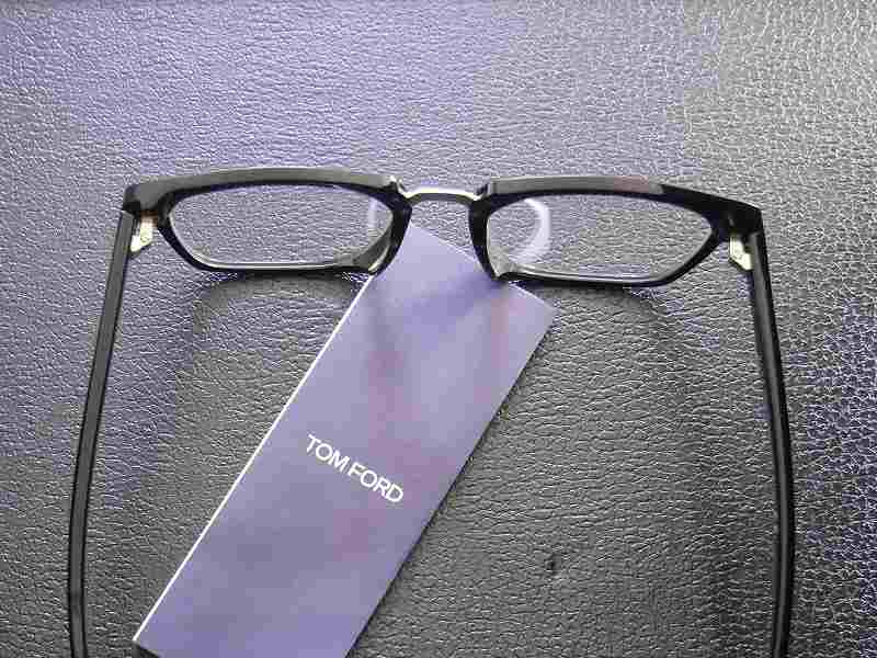 最終値下！ TOM FORDメガネフレーム FT5608-F-B 001 52 楽天市場】トムフォード メガネ フレーム FT5608FB 052 52