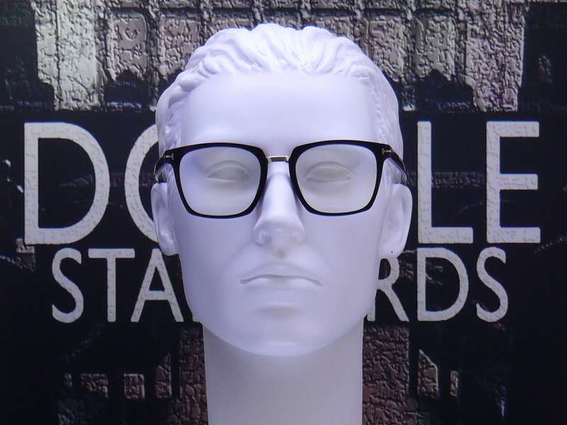 未使用級】TOM FORD /トムフォードTF5529-F-B 052 眼鏡 未使用級】TOM FORD /トムフォードTF5529-F-B 052 眼鏡