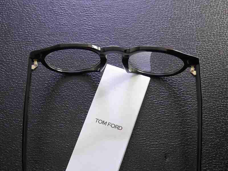 トムフォード(TOMFORD) TF5680-FB 054 (52)｜トムフォードサングラス
