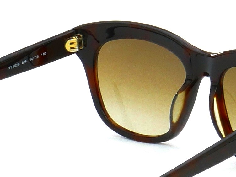 �ȥ�ե�����(TOMFORD) TF9258 53F