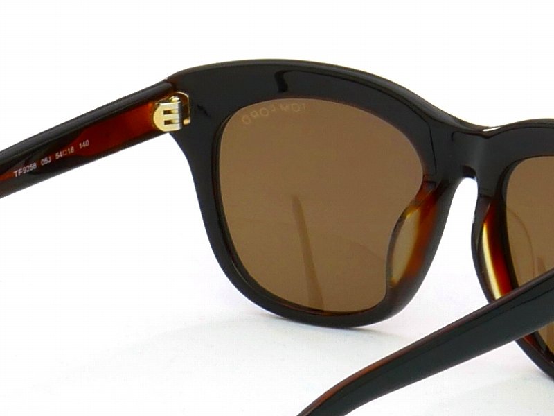 �ȥ�ե�����(TOMFORD) TF9258 05J