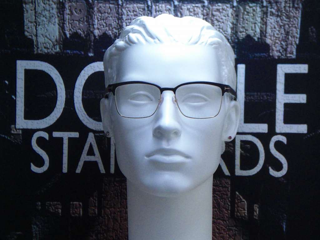 トムフォード　メガネ 新光堂｜トムフォード「2023SS コレクション」より