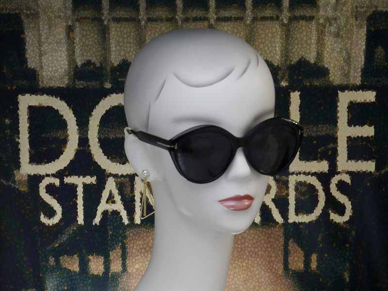 �ȥ�ե�����(TOMFORD) TF0763-F 01A  Maxine���ʎώ����ݡ�