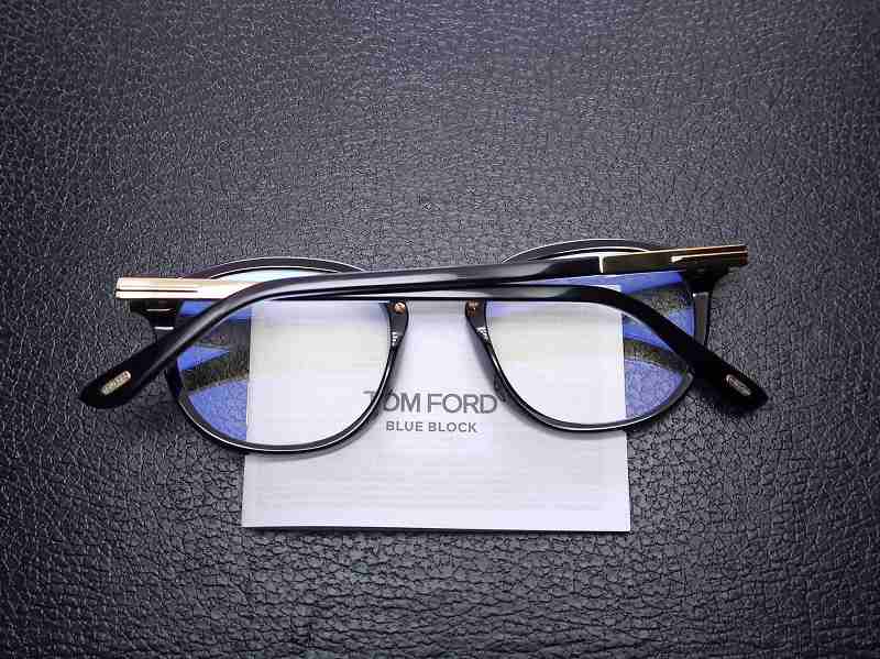 トムフォード(TOMFORD) TF5555-B 001 (49)｜トムフォードサングラス