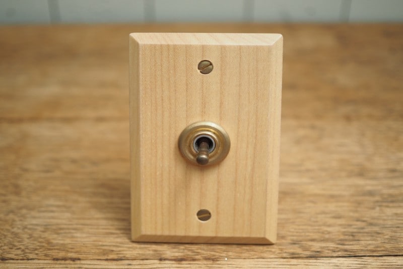 Wooden switch plate<p>ウッデンプレートスイッチ メープル</p>