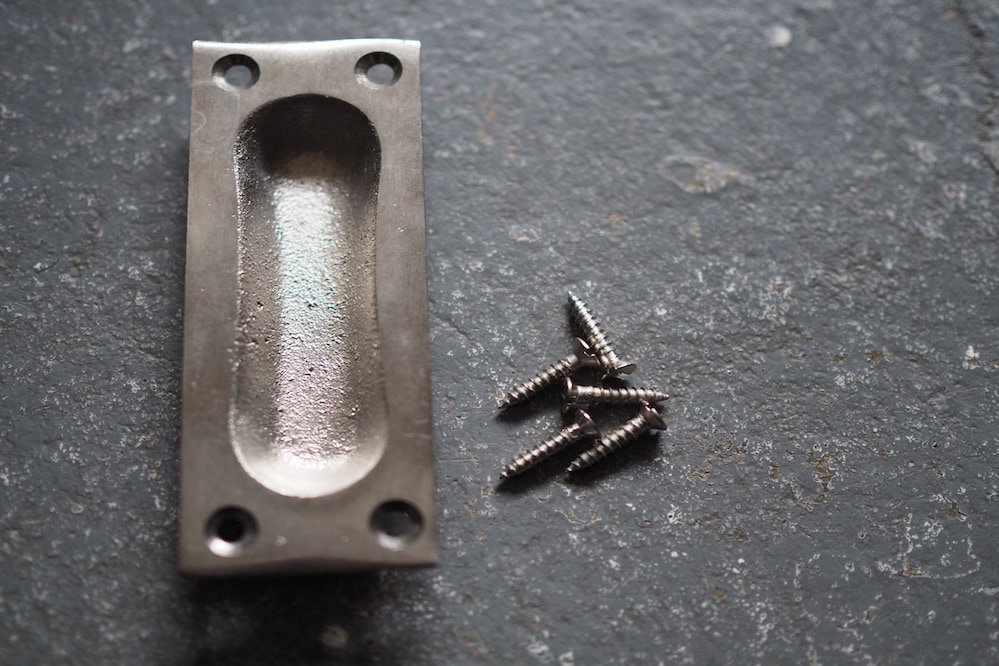 Puller B<p>取っ手 シルバー (引き戸用)</p>