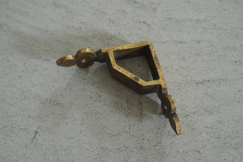 Carpet holder<p>階段の絨毯押さえ</p>