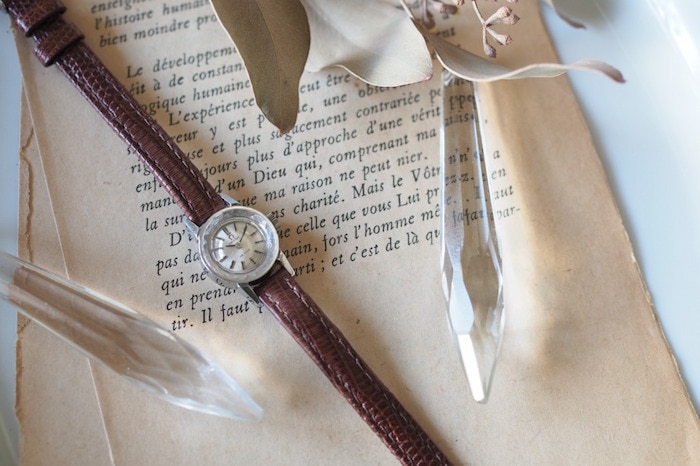 OMEGA DE VILLE Cut glass hands<p>オメガ デビル カットガラス 2針</p>