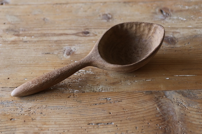 Wooden server spoon / Sista T.<p> 木製のサーバースプーン / Sista T.</p>