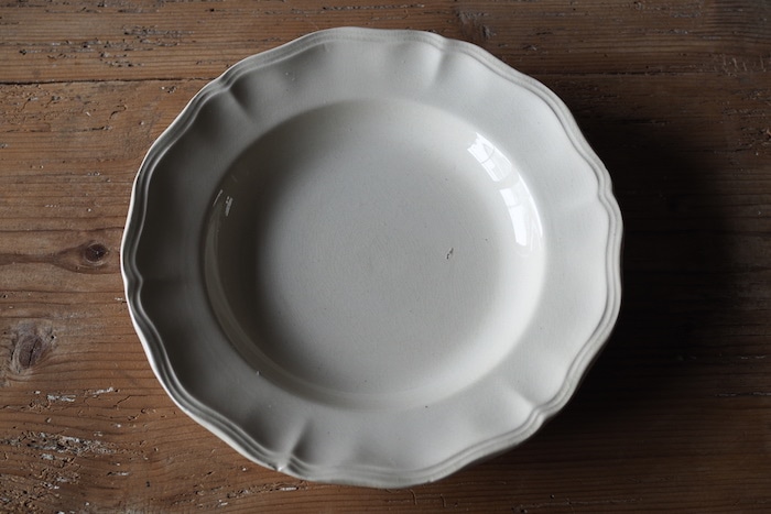 Sarreguemines Vintage soup plate (ecru)<p>サルグミンヌ ヴィンテージ スーププレート (エクリュ)</p>