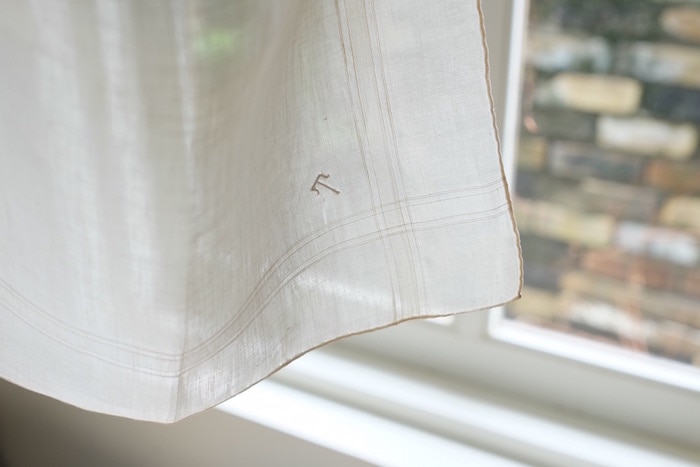 Vintage Handkerchief D<p>ヴィンテージ ハンカチーフ D</p>