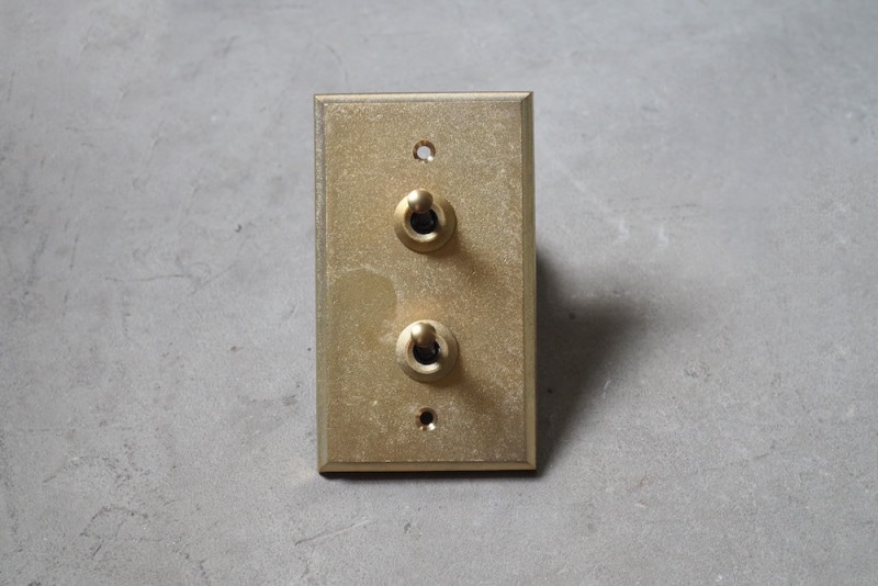 Brass switch plate<p>スイッチプレート ２口</p>