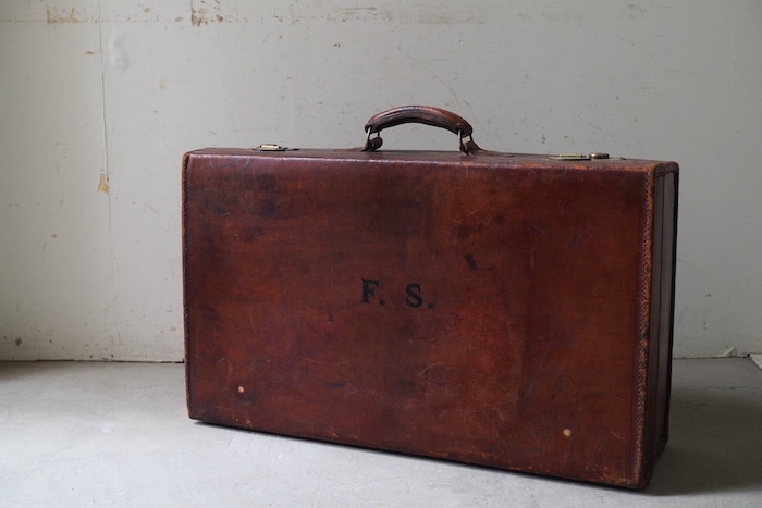 Vintage trunk case A<p>ヴィンテージ トランクケース A</p>