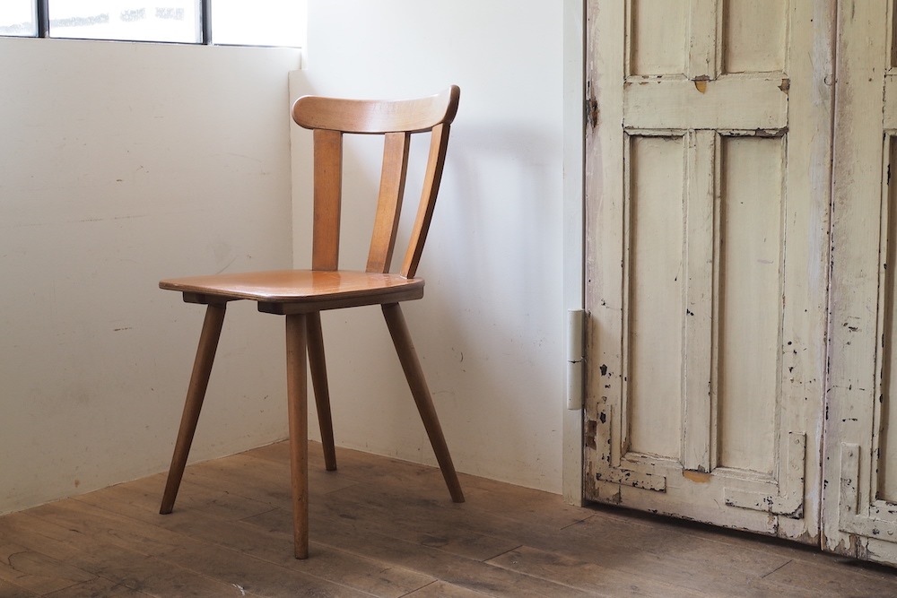 Vintage dining chair (B)<p>ヴィンテージ ダイニングチェア (B)</p>