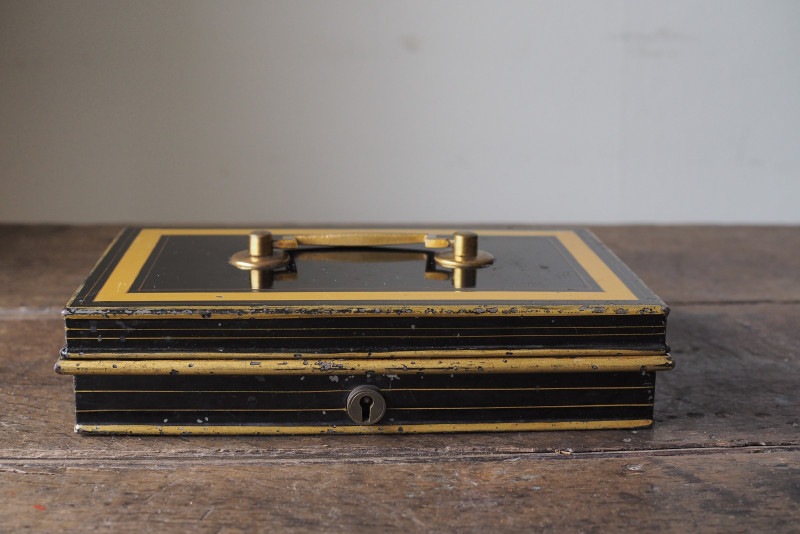 Vintage cash box<p>ヴィンテージキャッシュボックス</p>