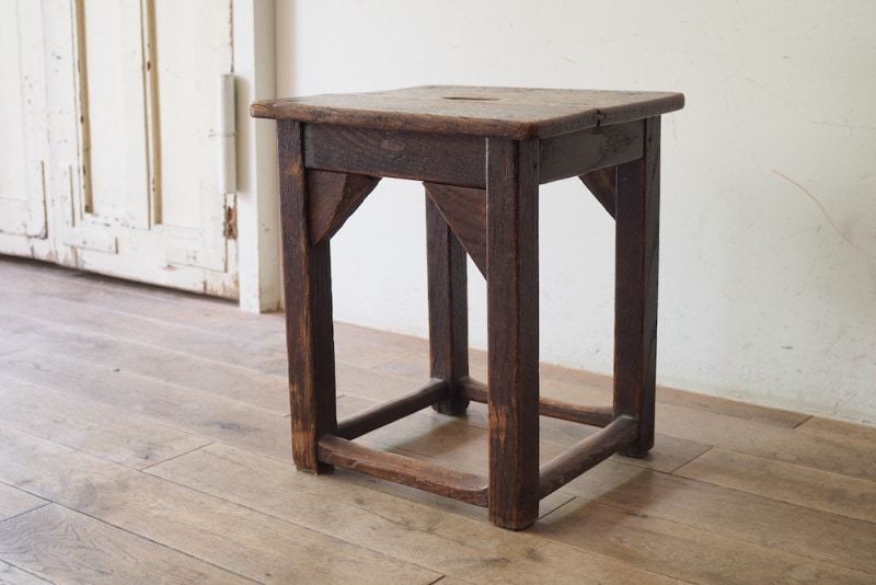Vintage square stool B<p>ヴィンテージ スクエアスツール B</p>