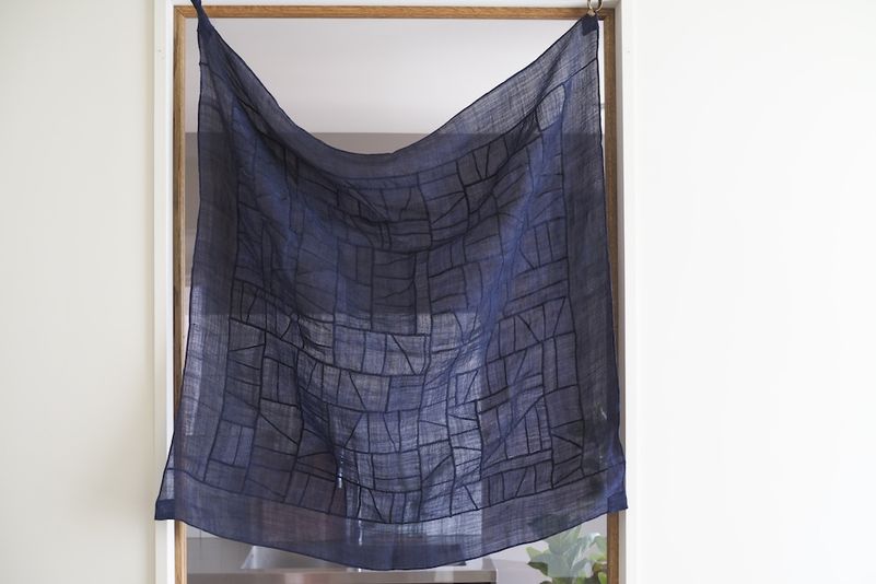 poupees yolande フランス製ヴィンテージ正型クロス poupees yolande フランス製ヴィンテージ正型クロス