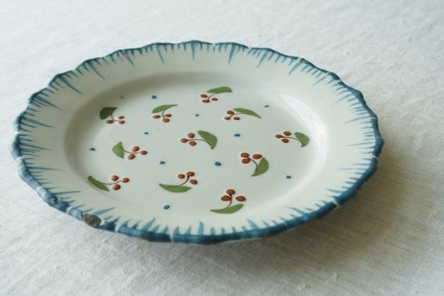 Antique(18ct) Handpainted  plate<p>アンティーク(18世紀頃) 手描きプレート</p>