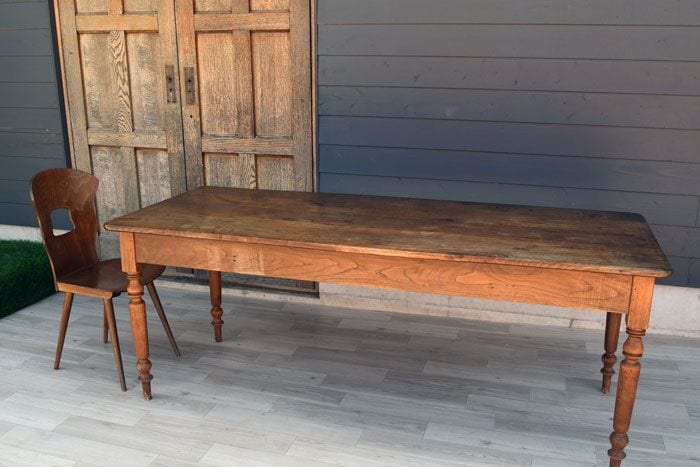 Dining table E<p>引き出し付きダイニングテーブル</p>