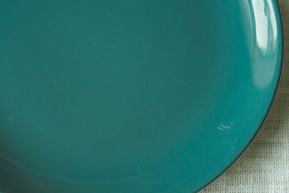 Poole pottery plate Φ150 (cameo blue moon)<P>プール・ポタリー プレート Φ150 (カメオブルームーン)</p>