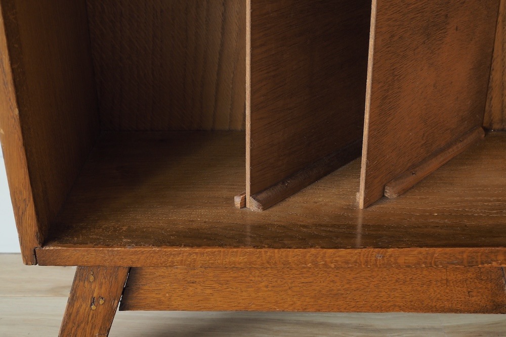 Vintage oak bookcase<p>ヴィンテージオーク本箱</p>