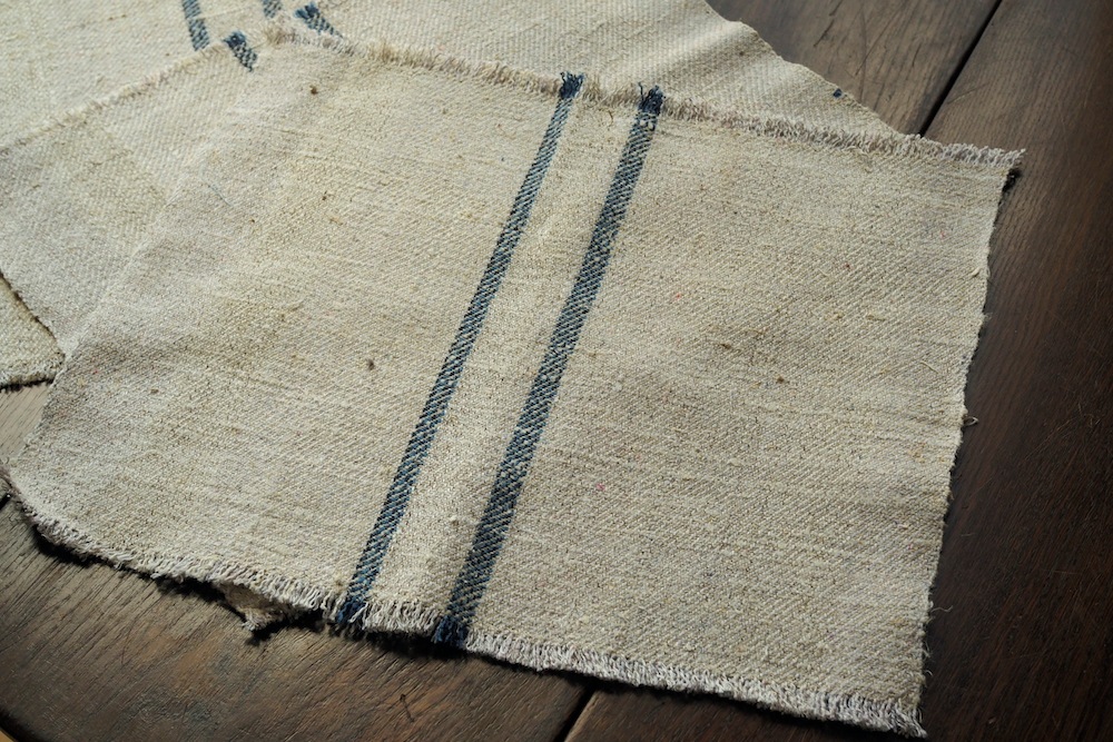 Antique Linen Placemat<p>アンティークリネンプレースマット</p>