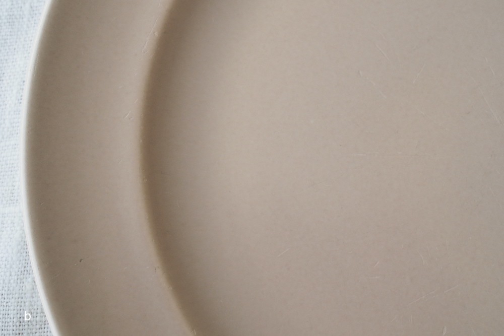 Poole Pottery rimplate (Mushroom)<p>プール・ポタリー リムプレート(マッシュルーム)</p>