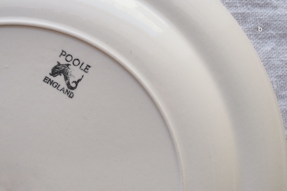 Poole Pottery rimplate (Mushroom)<p>プール・ポタリー リムプレート(マッシュルーム)</p>