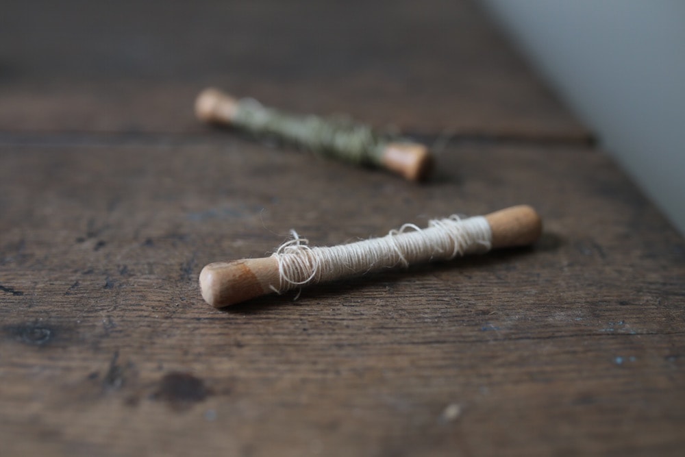 アンティーク 木の糸巻き｜ D+E MARKET Online