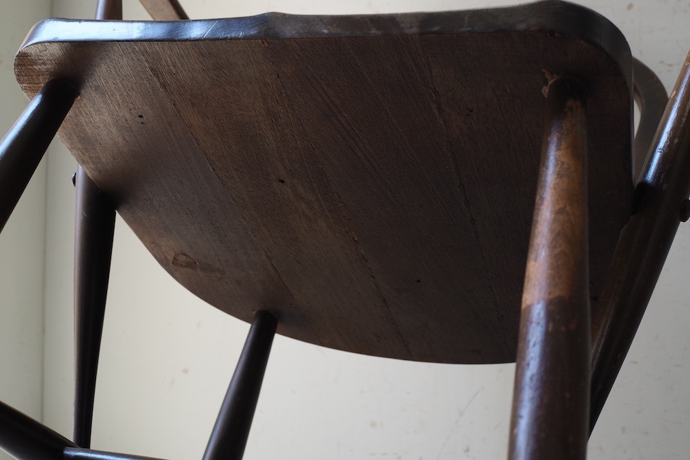 アーコール フープバック アームチェア (ネイビーラベル) ｜ D+E