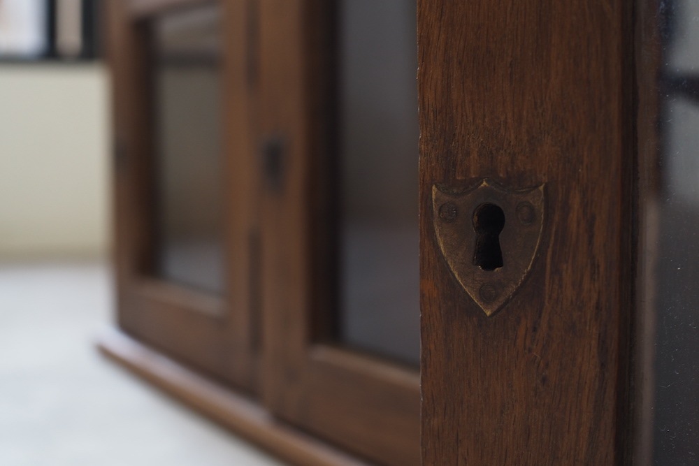 Vintage display shelf<p>ヴィンテージ ディスプレイシェルフ</p>