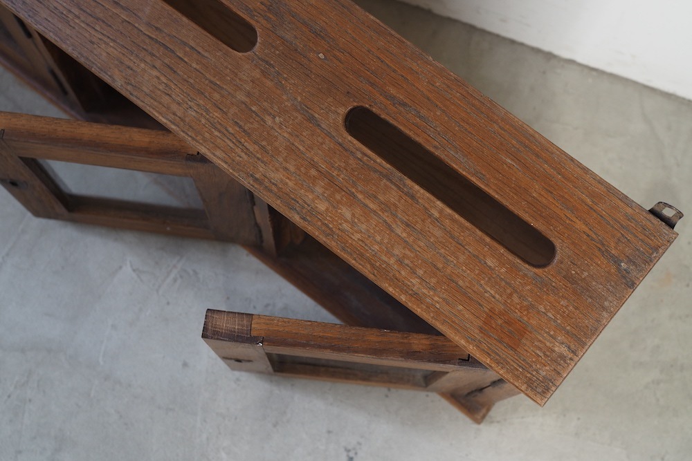 Vintage display shelf<p>ヴィンテージ ディスプレイシェルフ</p>