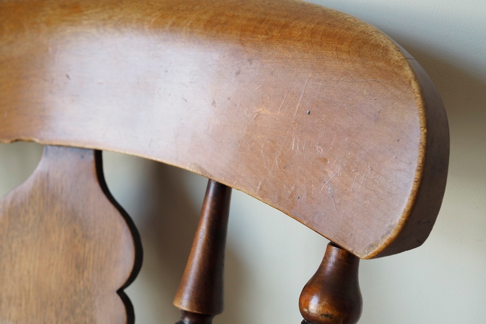 Vintage Fiddleback chair<p>ヴィンテージフィドルバックチェア</p>