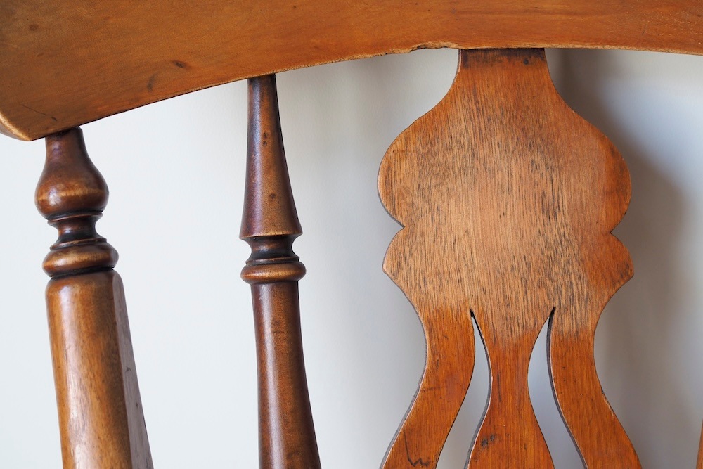 Vintage Fiddleback chair<p>ヴィンテージフィドルバックチェア</p>