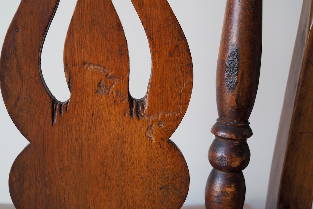 Vintage Fiddleback chair<p>ヴィンテージフィドルバックチェア</p>