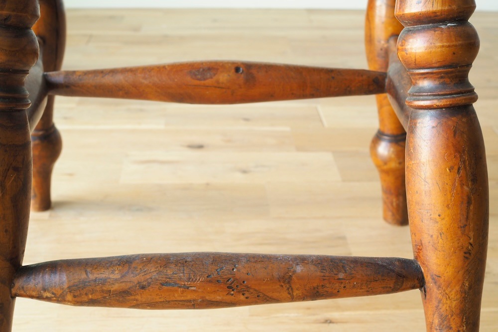 Vintage Fiddleback chair<p>ヴィンテージフィドルバックチェア</p>