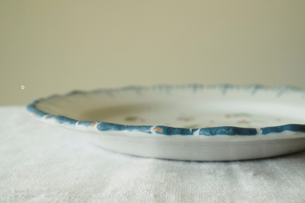 Antique(18ct) Handpainted  plate<p>アンティーク(18世紀頃) 手描きプレート</p>