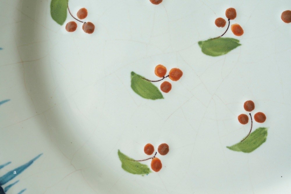 Antique(18ct) Handpainted  plate<p>アンティーク(18世紀頃) 手描きプレート</p>