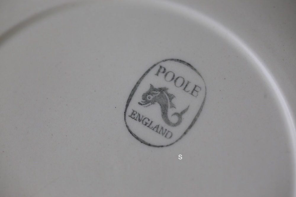 Poole Pottery plate(celadon green)<p>プール・ポタリー プレート (セラドングリーン)</p>