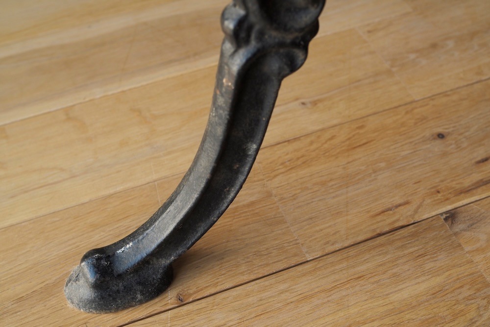 Bistro table (A)<p>ビストロテーブル (A)</p>