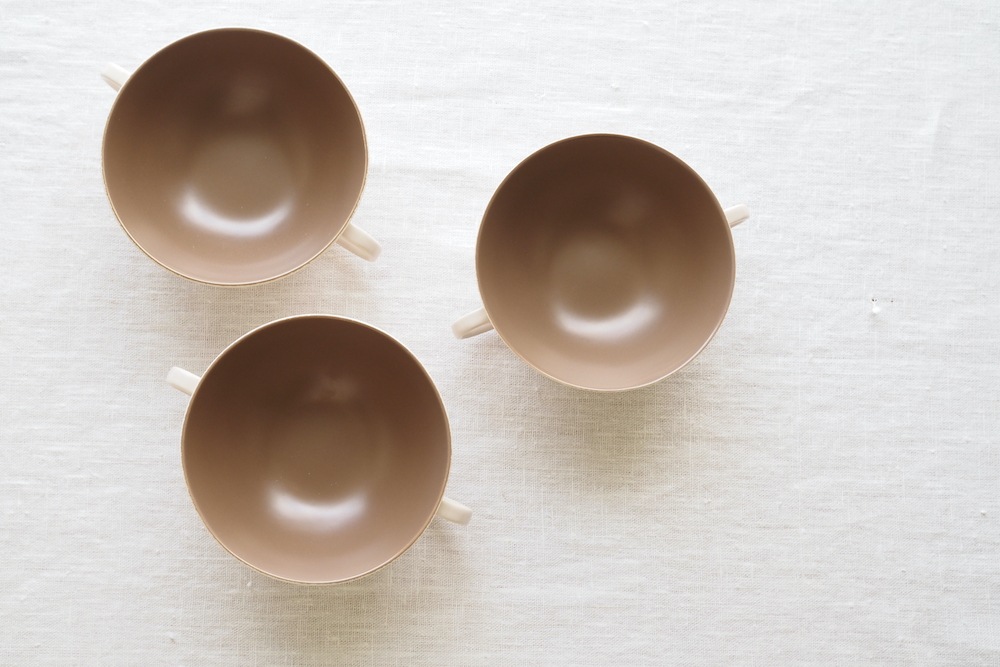 Poole Pottery soup cup&saucer(Sepia&Mushroom)<P>プール・ポタリー スープカップ&ソーサー(セピア&マッシュルーム)</p>