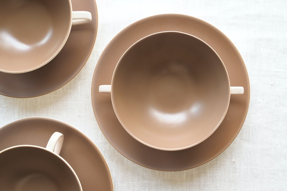 Poole Pottery soup cup&saucer(Sepia&Mushroom)<P>プール・ポタリー スープカップ&ソーサー(セピア&マッシュルーム)</p>