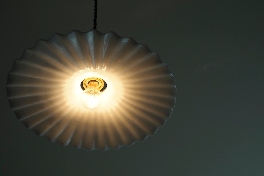Milk glass lamp shade A<p>ミルクガラスランプシェード A</p>